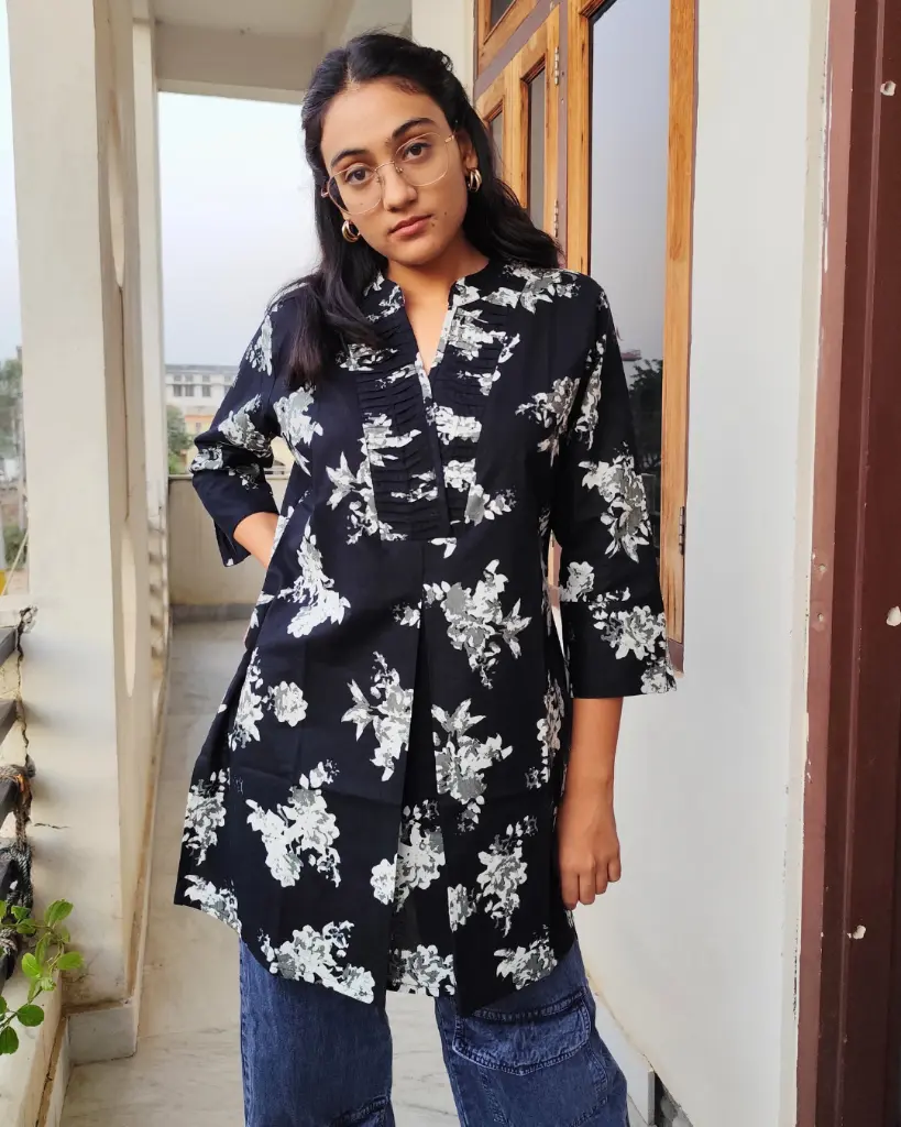 Black Floral Short Kurti (S)